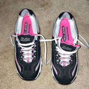 Skechers Dlites tennis shoes